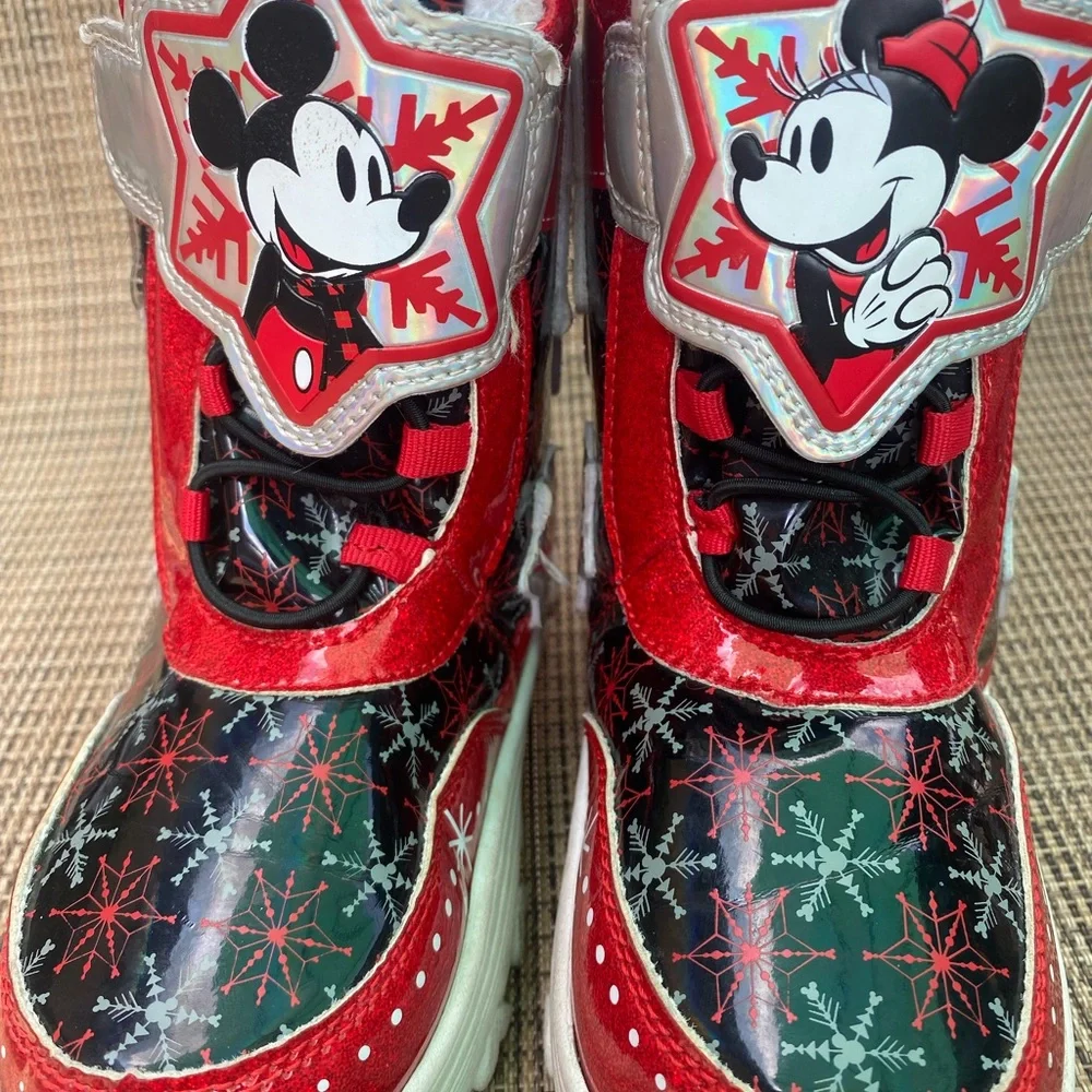 Disney Red and Black Mickey and Minnie Mouse‎ Snow Boots size 12